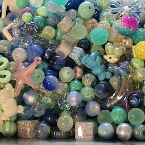 Under The Seas Small Acrlyic Bead Charm And Pendant Scoop